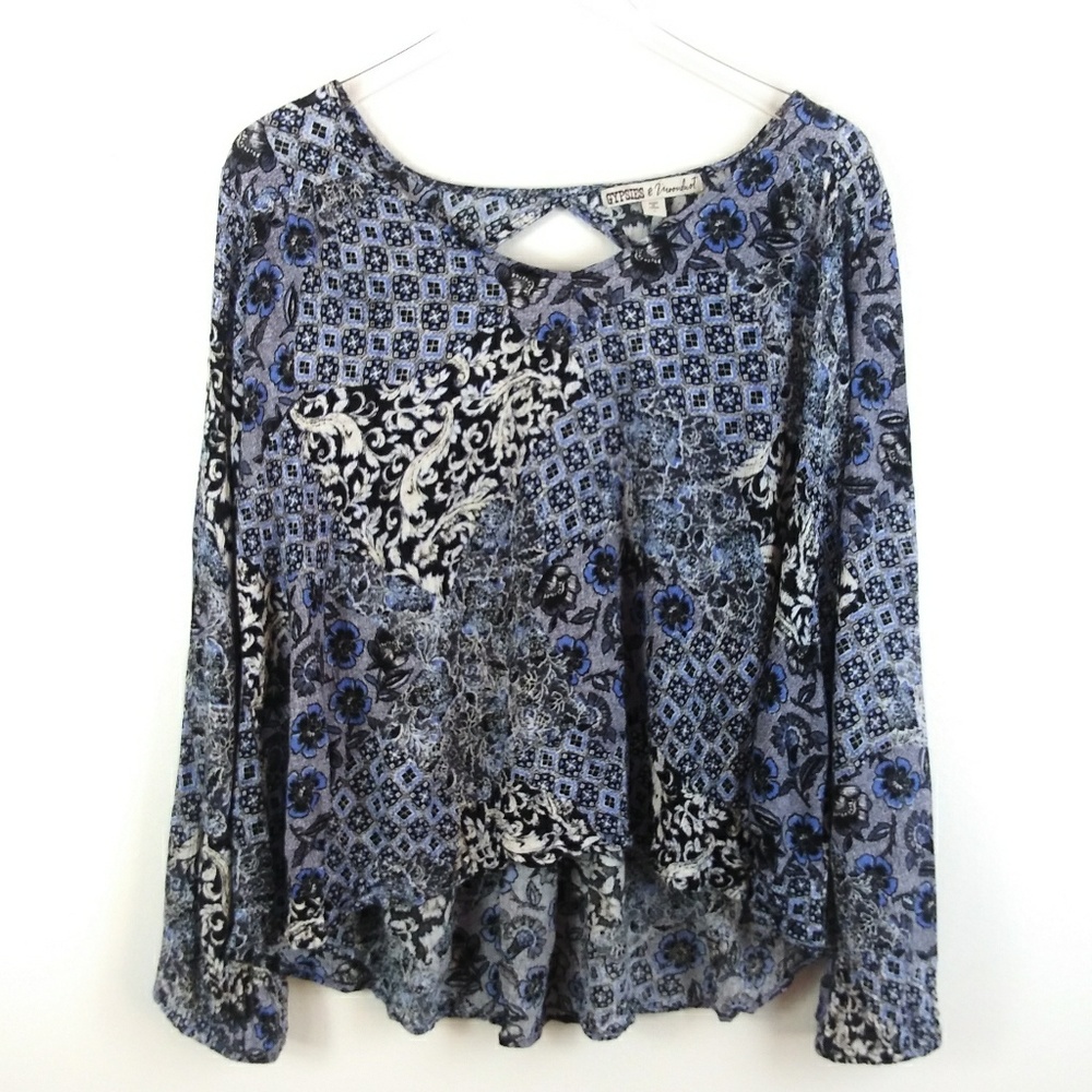 Gypsies & Moondust long sleeve blouse w/ cutout